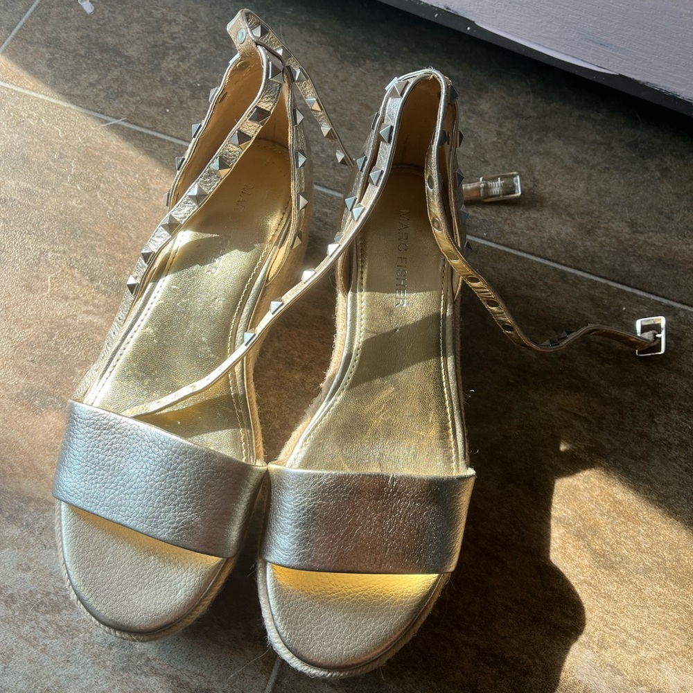 Marc Fisher platforms